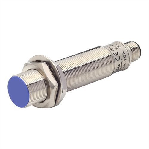 PRDCML18-7DP2 Induktív érzékelő 12-24VDC M18/7mm NC Csatlakozós Szintbe ép. IP67