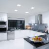 HUE SQ 22 DIMM süllyesztett lámpa fehér 230V LED 24W 3000K